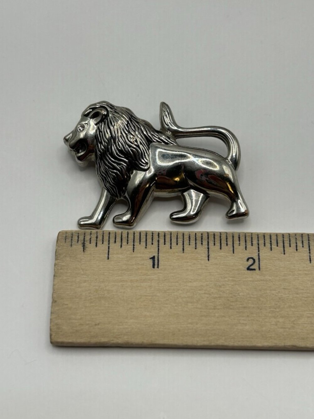 Vintage Silver Tone Lion Brooch Pin Bold Statement Animal Jewelry Figurative - Picture 9 of 10